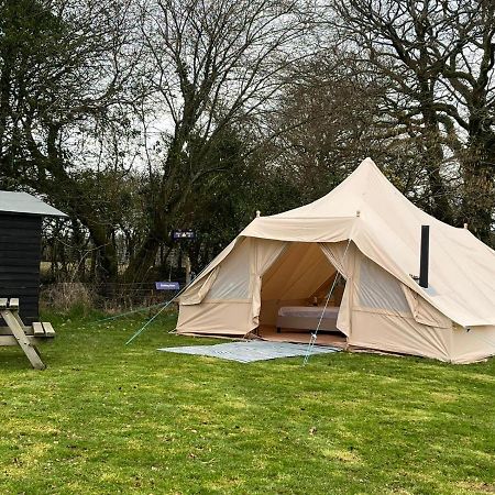 1 Glamping Tent With Kitchen & Electric On Small Family Campsite, No Bedding Supplied Narberth Eksteriør bilde